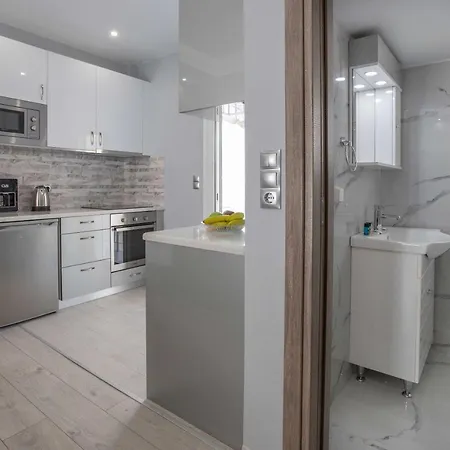 Penthouse Near Acropolis Museum By Ghh